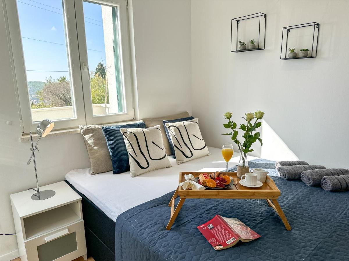 Two Bedroom Boho Chic At Apartment Mlini