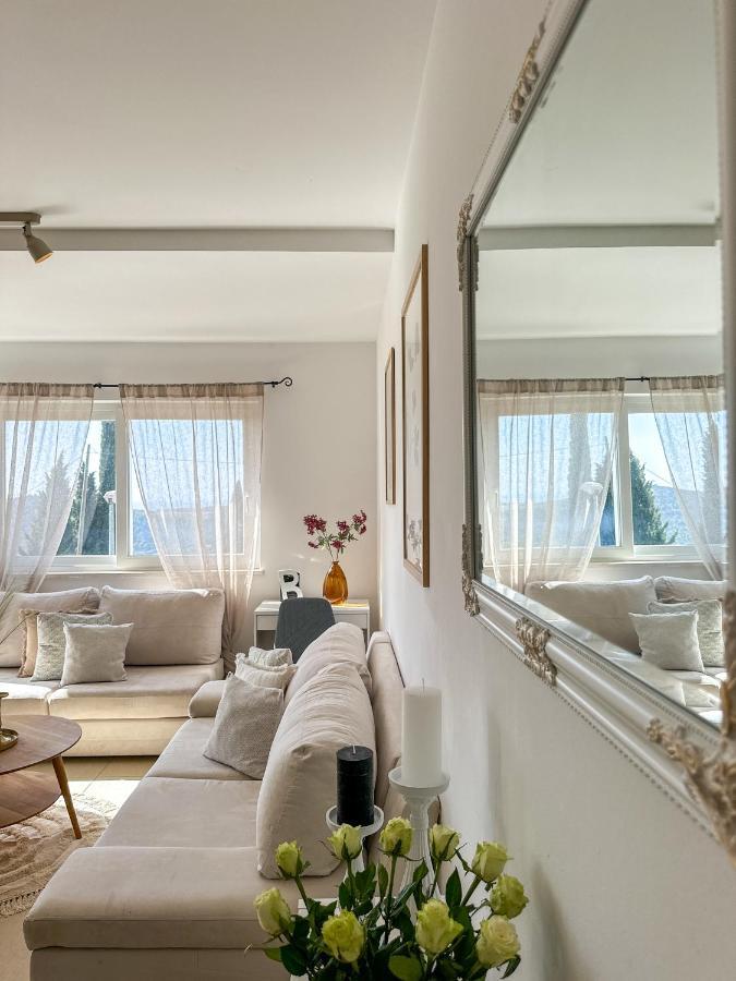 Two Bedroom Boho Chic At Mlini